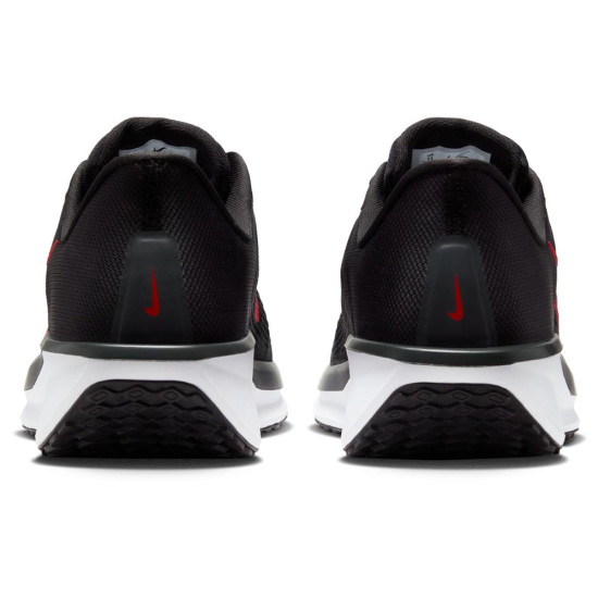 Nike Quest 6